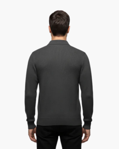 Men's shirt collar sweater — minimalist elegance and modern comfort