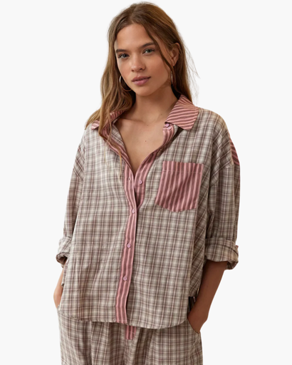 Women’s comfortable pyjamas – loose fit with check pattern