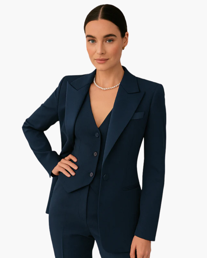Elegant women’s three-piece suit set | Chic and modern tailoring