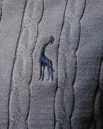 Cable knit jumper