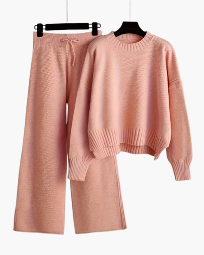 Women’s loungewear set – sweater and trousers