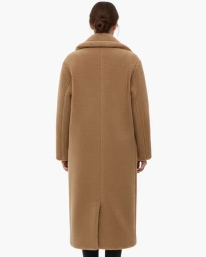 Long faux fur coat – soft elegance & winter warmth