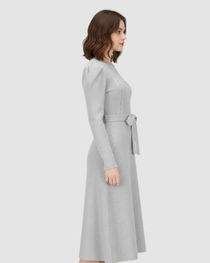 Women’s knitted midi dress with belt and long sleeves